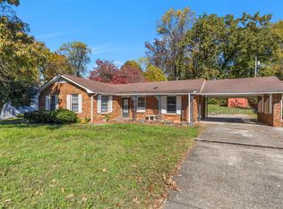111 Nottingham Pl, Clarksville, TN 37042