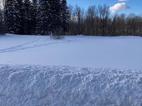 4th image of 17 Cemetery Rd