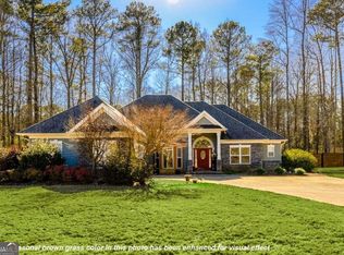 70 Blue Grass Way, Oxford, GA 30054
