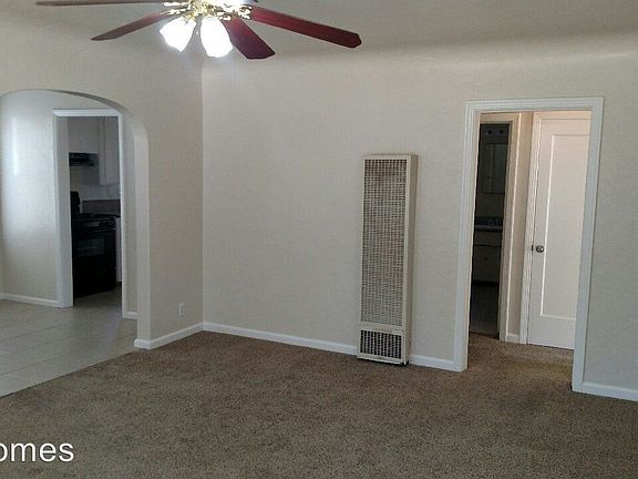 4th image of 4782 E Lamona Ave