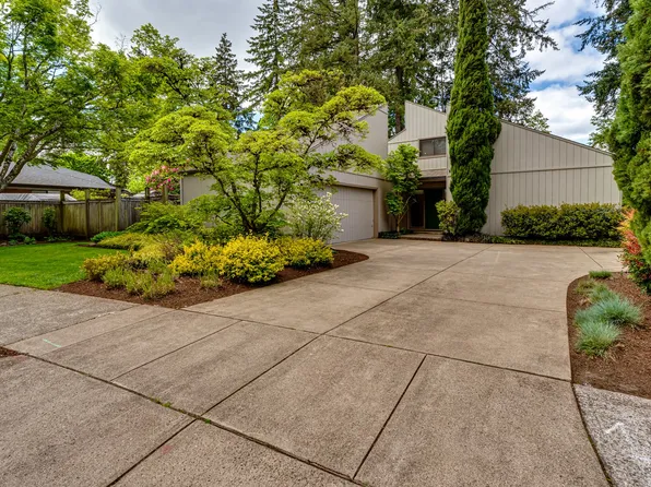 1800 Tabor St, Eugene, OR 97401