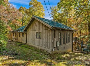 499 E Poplar Dr, Hendersonville, NC 28792
