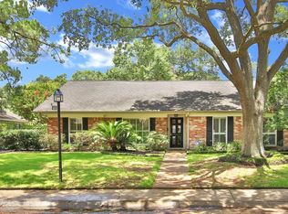 10018 Inwood Dr, Houston, TX 77042