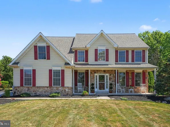 295 James Heckler Rd, Harleysville, PA 19438