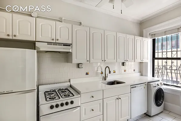 Rented by Compass | media 6