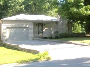 629 S Main St, Anna, IL 62906