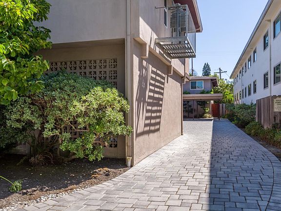 5th image of 1437 Floribunda Ave