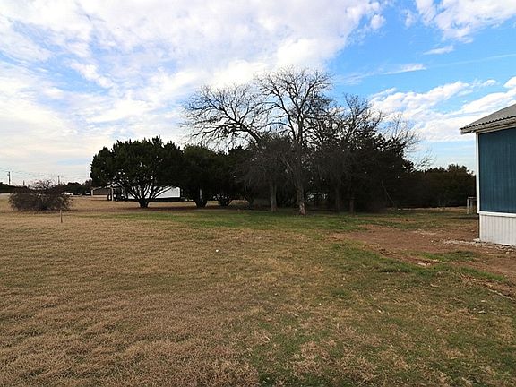 3rd image of 3026 Hilltop Rd