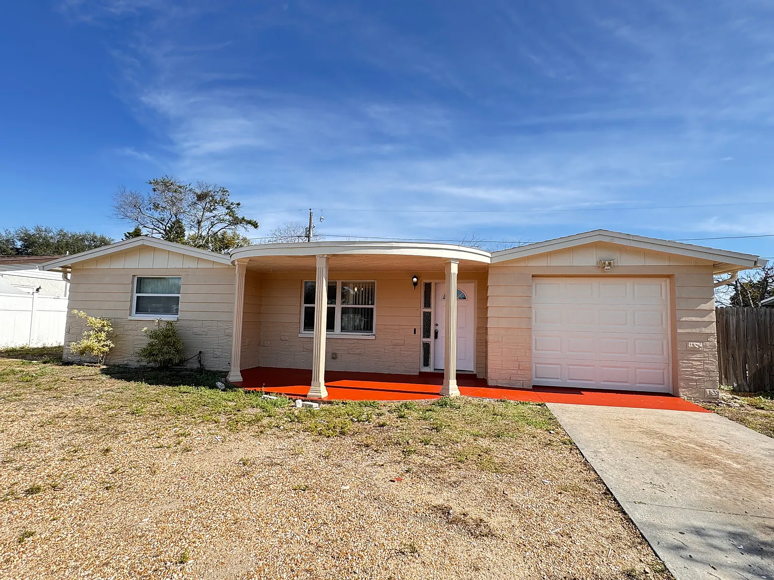 4 bed, 1700 sqft, $2,100 — Photo 2