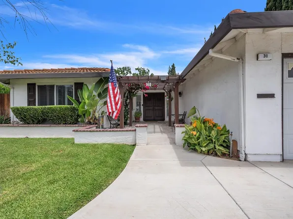 31 Lido Cir, Sacramento, CA 95826