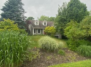 737 Wilderness Ridge Dr, Douglas, MI 49406