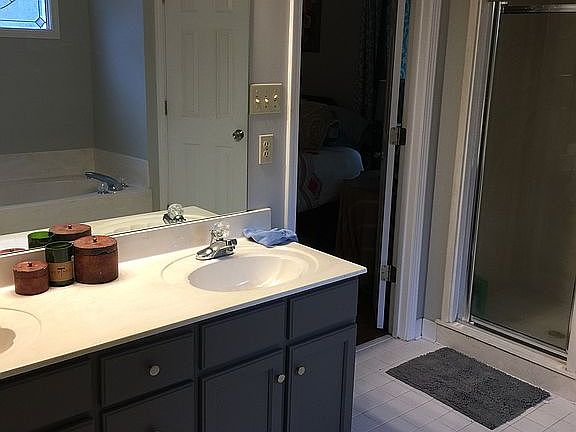 4th image of 1358 Squire Dudney Dr