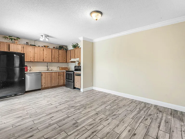 1534 Forest Lakes Cir #D — Photo 10