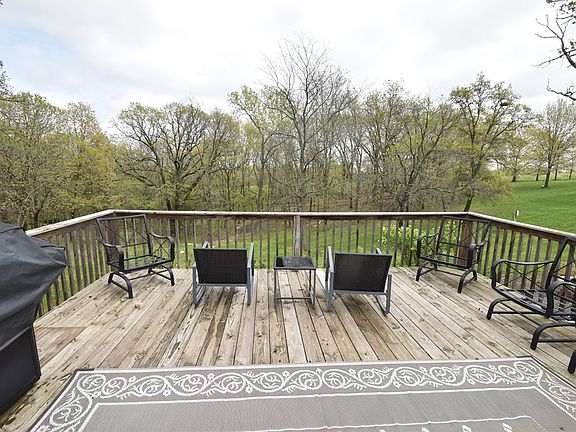 4th image of 10159 Wildflower Dr