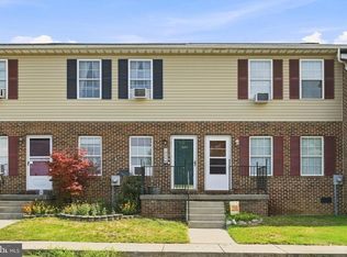 1008 Bridle Ct, Stephens City, VA 22655