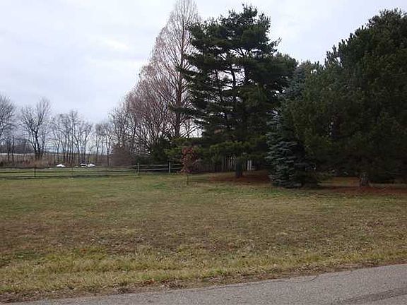 2nd image of 1325 Bloomwood Dr