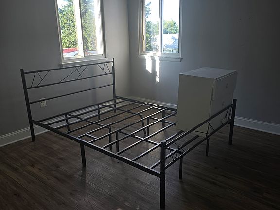 4th image of 902 Arion Park Rd APT G