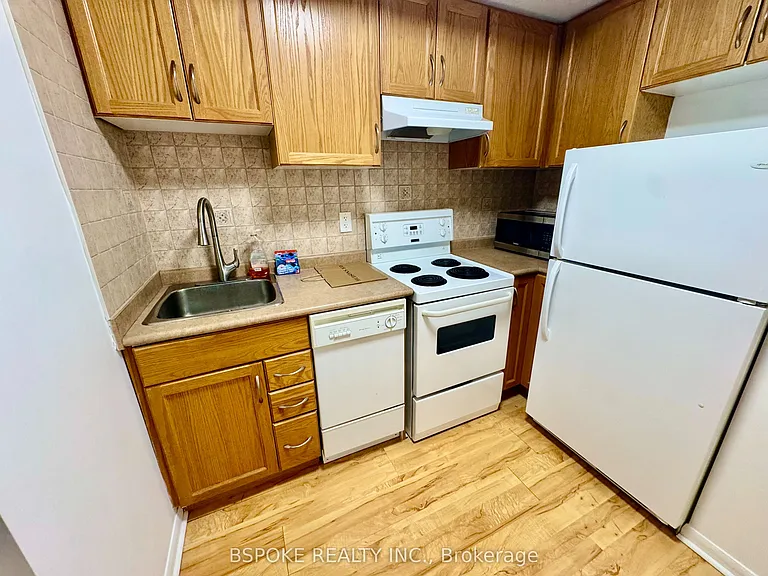 2464 Weston Rd #808 — Photo 7