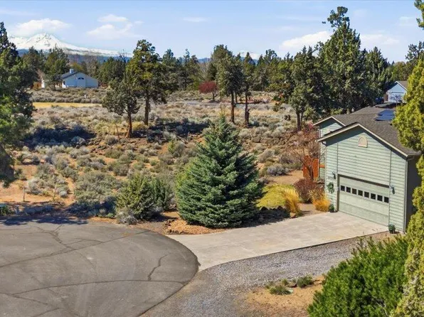 20784 Arago Cir, Bend, OR 97703