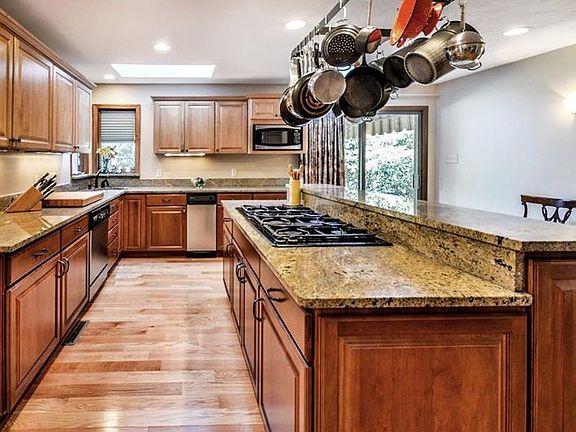 3rd image of 2629 Fountain Hills Dr