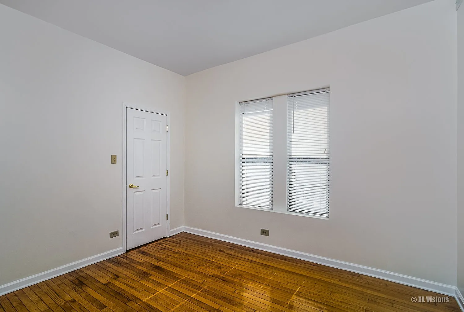 2 bed, 1100 sqft, $1,500 — Photo 3