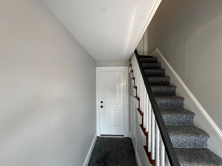 39 Bank St — Photo 3