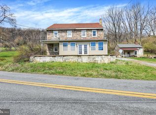 405 Oysterdale Rd, Boyertown, PA 19512