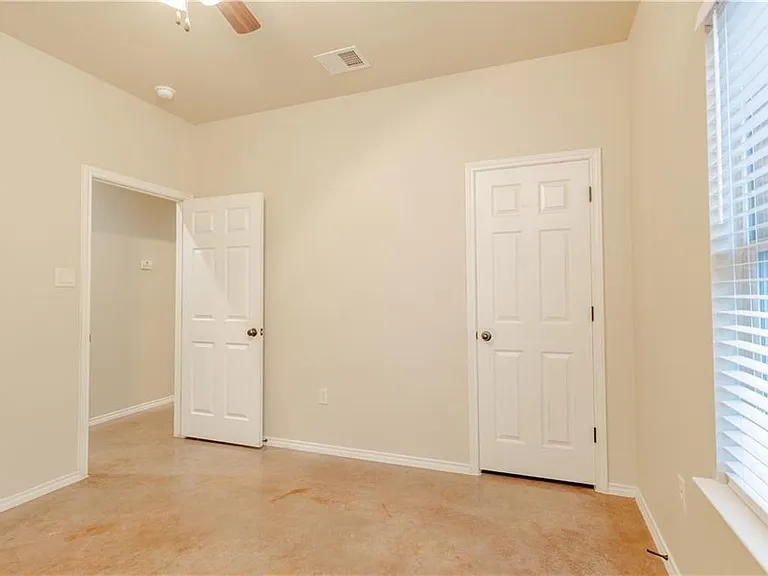 421 Jack Rabbit Ln #B — Photo 12