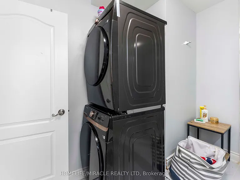 1619 Frolis St — Photo 16