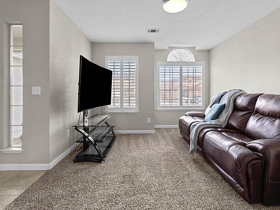 5th image of 16255 Saguaro Ln