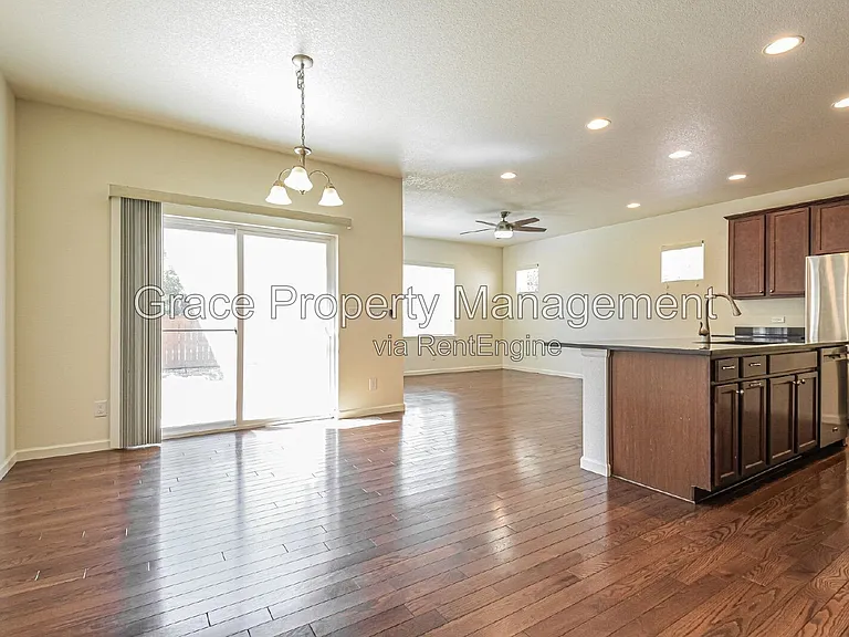 618 W 171st Pl — Photo 6