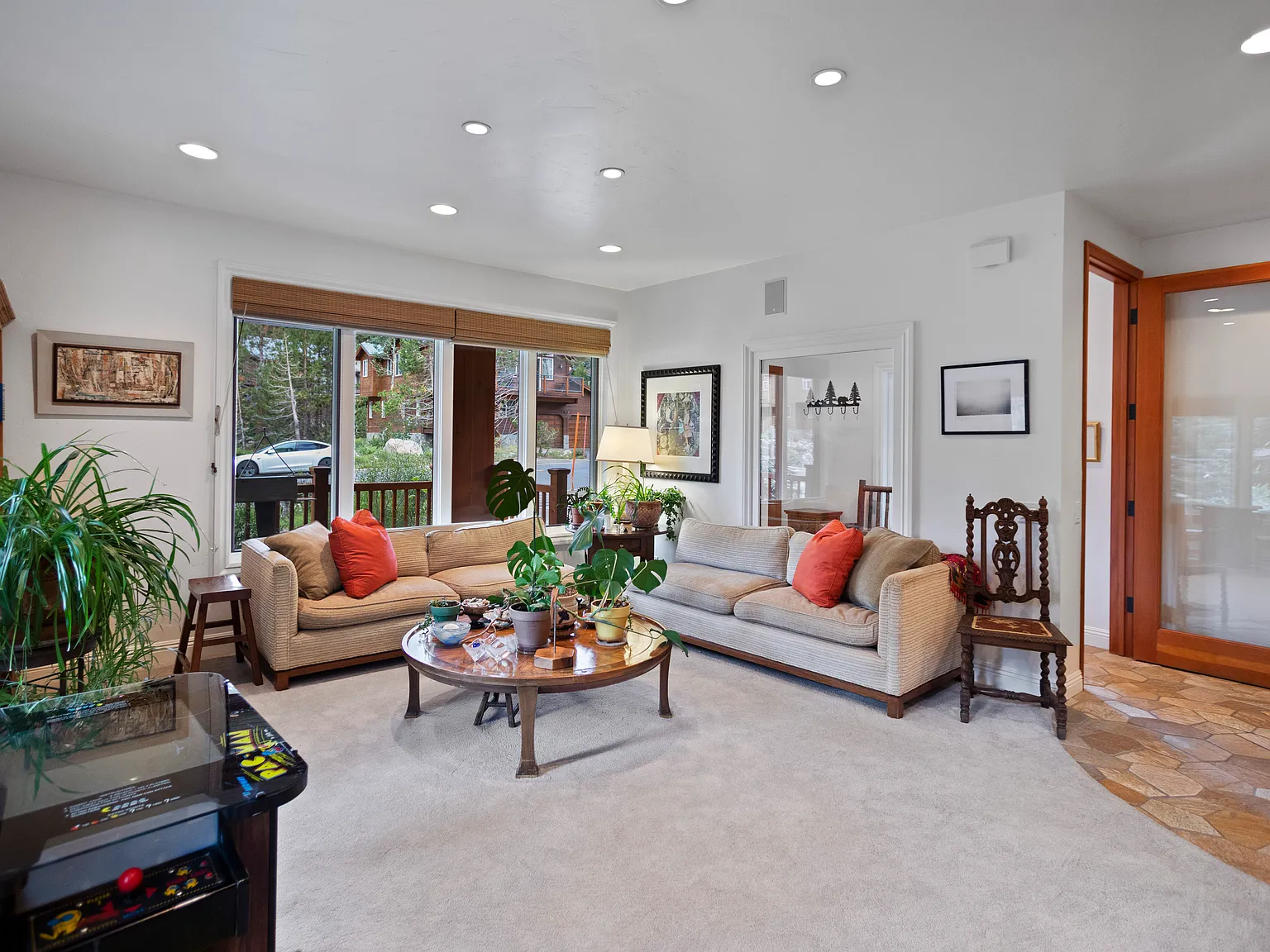 4 bed, 2750 sqft, $7,000 — Photo 3