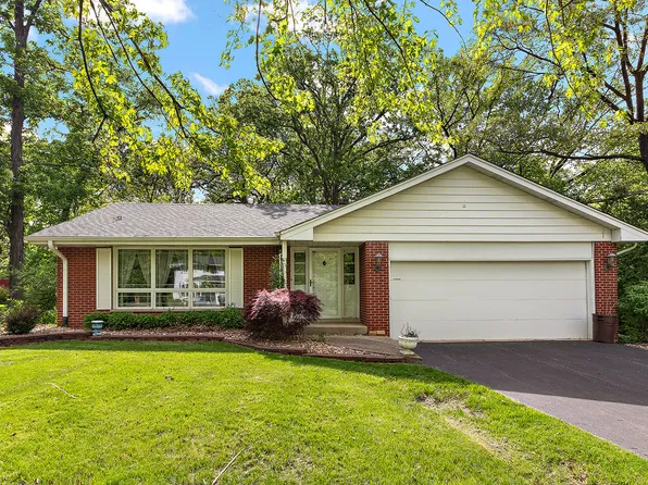 3530 Chalet Ln, Crete, IL 60417