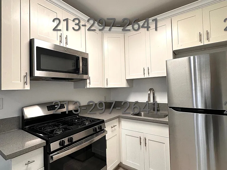 846 S Serrano Ave #108 — Photo 4