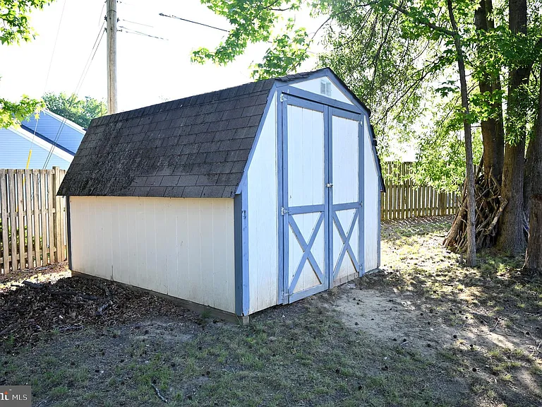 9172 Granite Ct — Photo 77