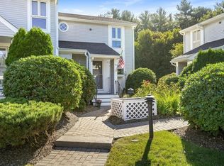 37 Alcott Cir #37, Taunton, MA 02780