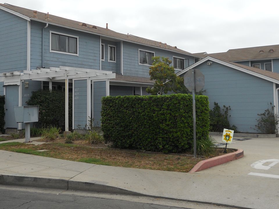 Front Building on 421 W Alamar Unit sits down below this &
