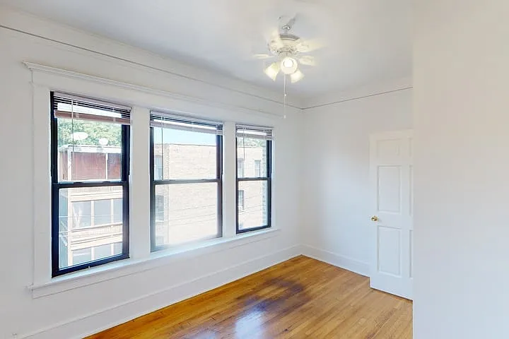 5237-5245 S. Kenwood Avenue — Photo 82