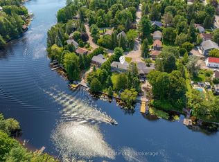 40 King Cres, Huntsville, ON P1H 1X6