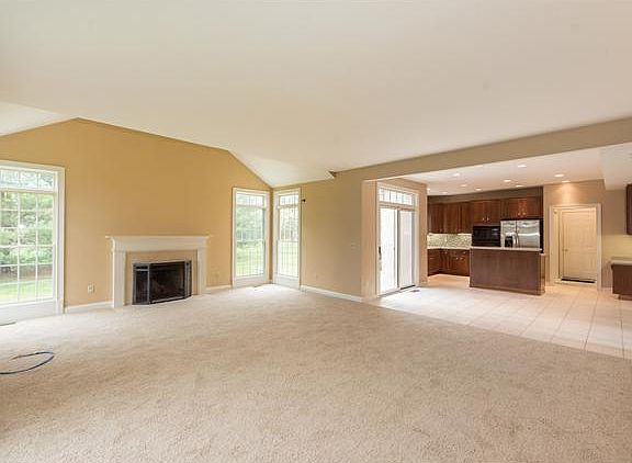 5th image of 7122 Northmont Ct