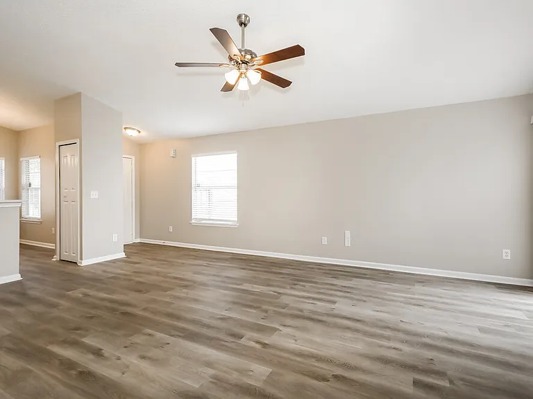 6875 Recreation Trl — Photo 6