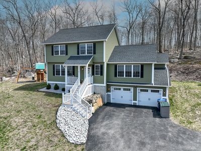 42 Bittersweet Drive, Gales Ferry, CT, 06335