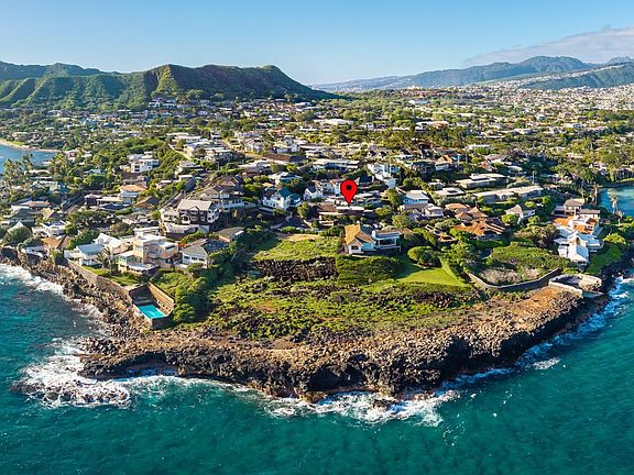 4th image of 4134 Black Point Rd