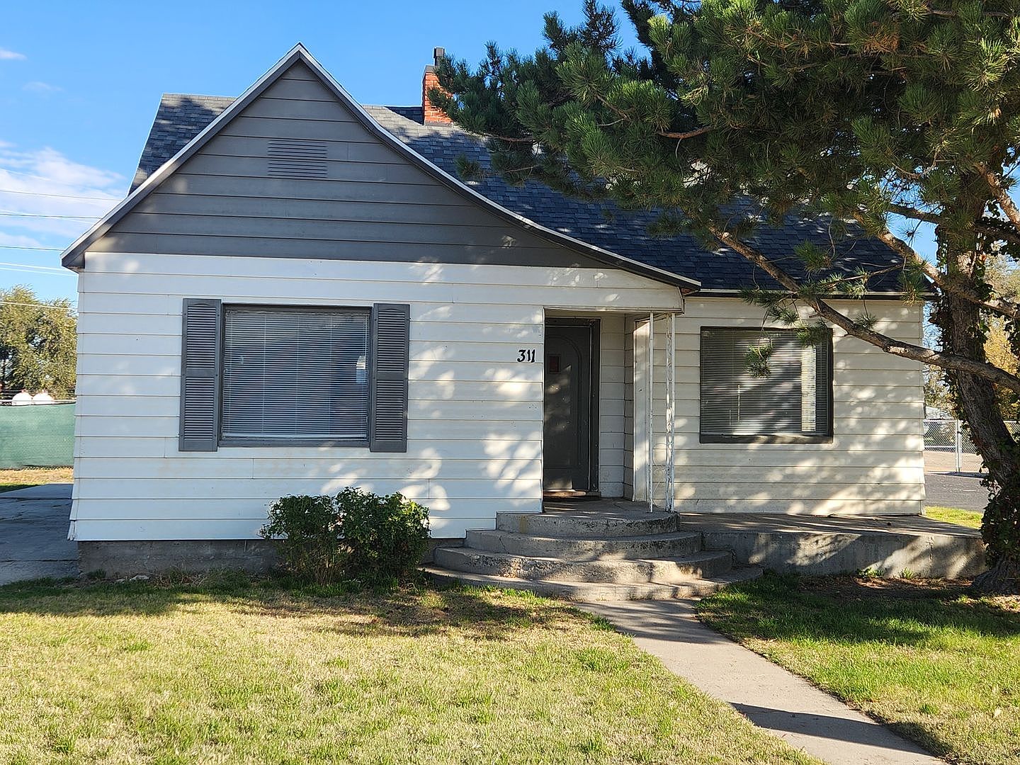 311 E Simplot Blvd, Caldwell, ID 83605 | Zillow