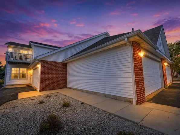 10164 Monarch Rd Unit 2, Roscoe, IL 61073