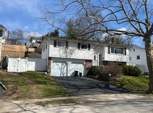 64 Todd Court, Huntington Station, NY