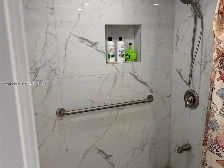 3140 S Ocean Dr #1003 — Photo 8