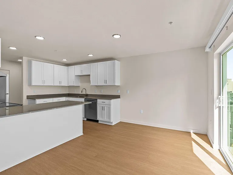 2901 Salem Ave SE #205 — Photo 23