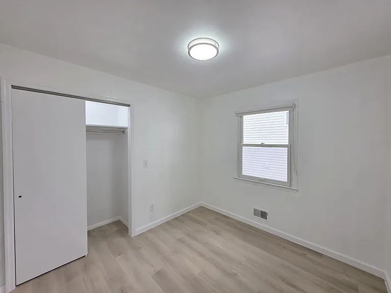 68 Cranford St #2 — Photo 9