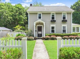 52 New St, Ridgefield, CT 06877